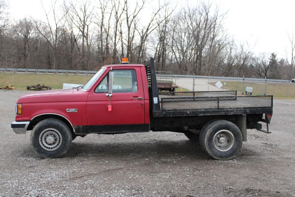 Image for FARM EQUIPMENT-CAMPER-TRACTOR