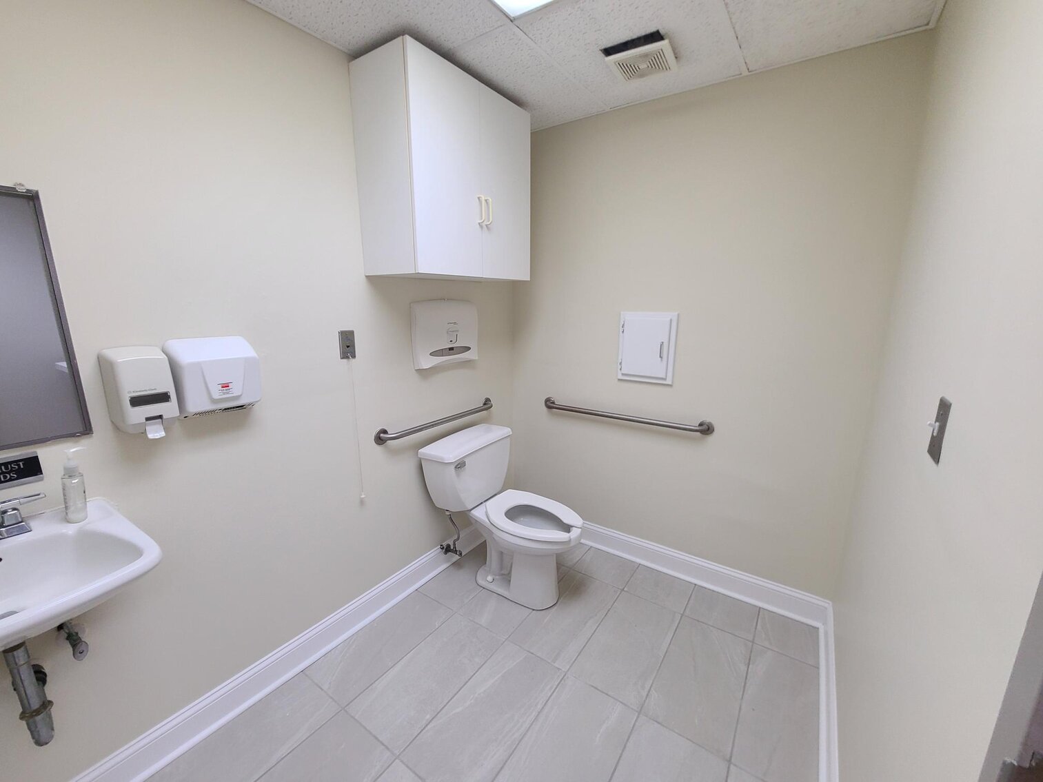 Image for Turnkey Office Suite #6 In Medical Building Available for Lease Across from Inspira Health Center in Bridgeton