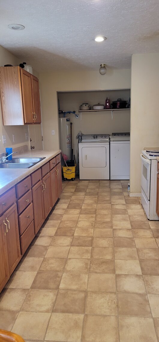 Image for Your Next Project Awaits: 3-Bed Marion Home Online Only Auction