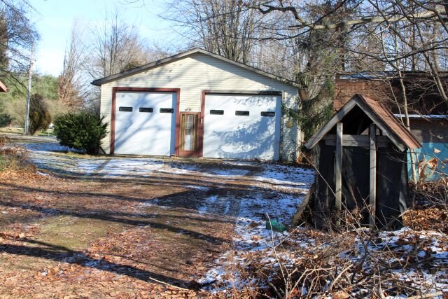 Image for SPLIT LEVEL HOME - POLE BUILDING