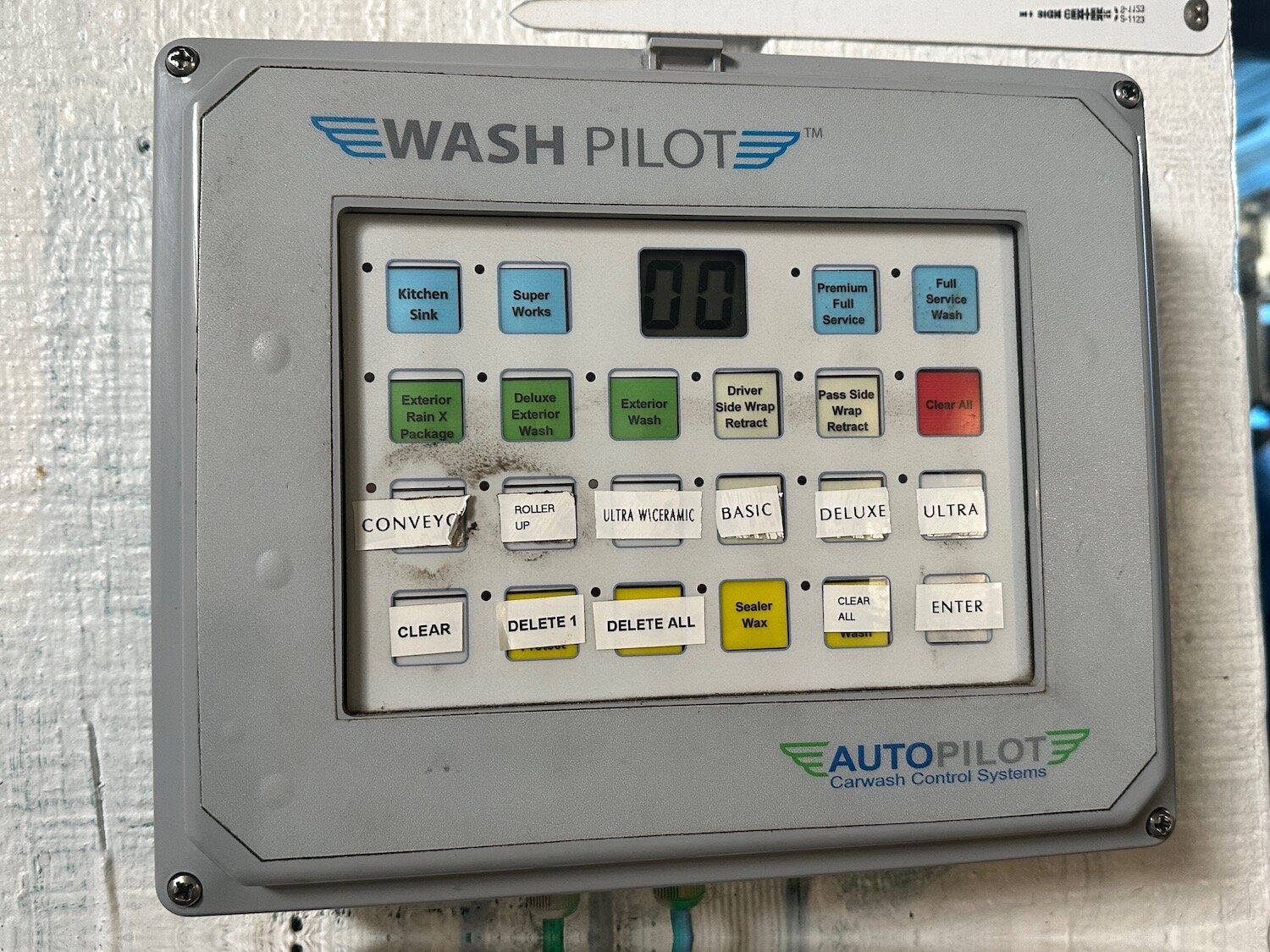 Image for Newer Car Wash Equipment Auction