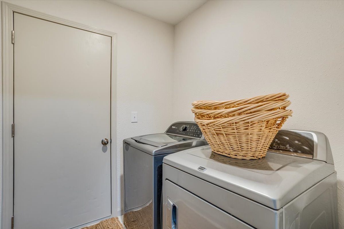 Image for 819 S Lindberg Cir, Wichita, KS 67207