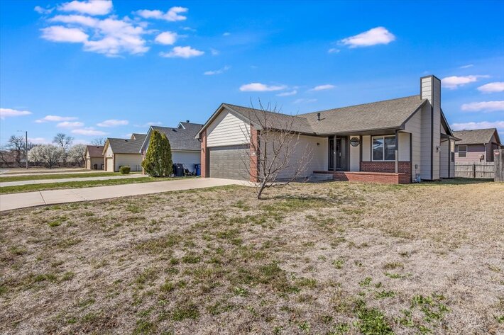 Image for 819 S Lindberg Cir, Wichita, KS 67207