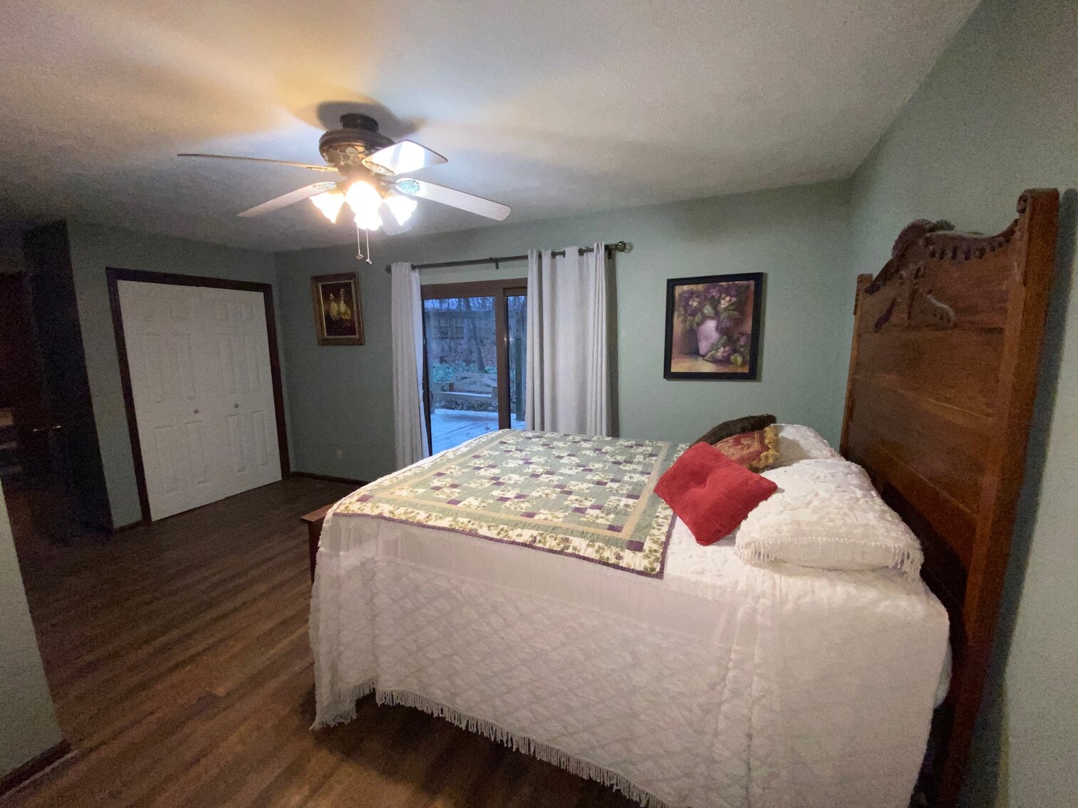 Image for Absolute Living Estate Auction • 6345 McNutt Drive, Paducah, KY