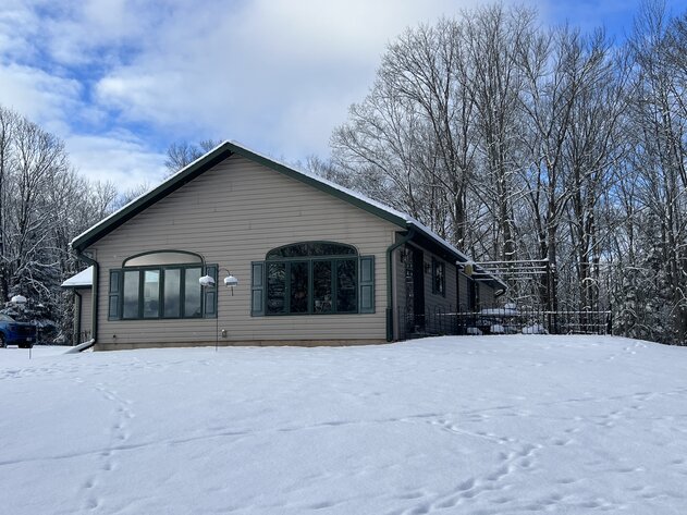 Image for Beautiful Country Home Auction price $220,000