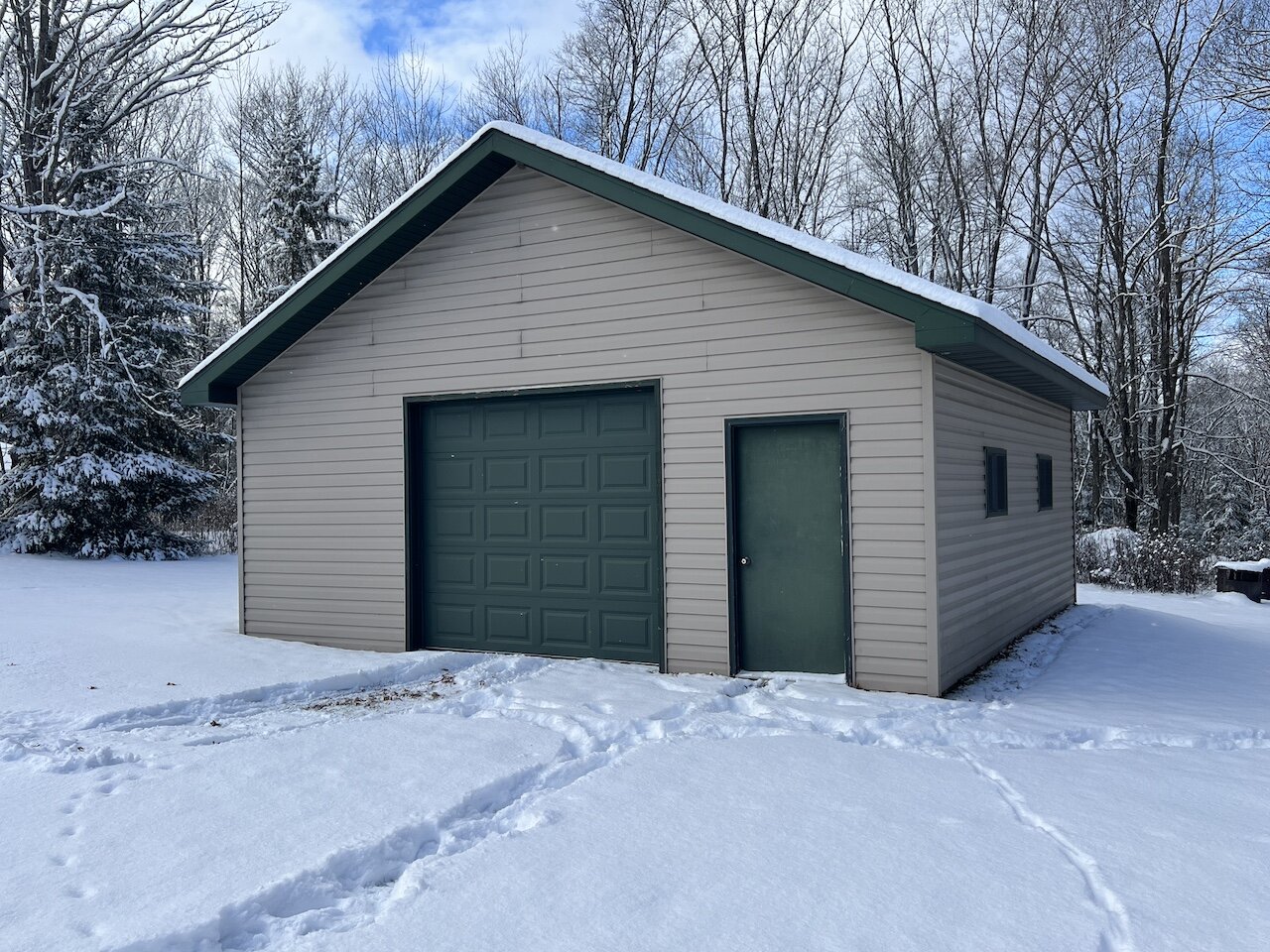 Image for Beautiful Country Home Auction price $220,000