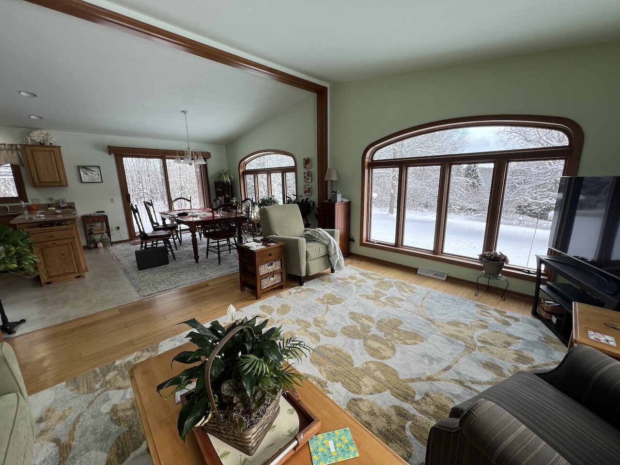 Image for Beautiful Country Home Auction price $220,000