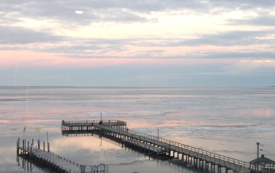 Image for Immacualte 2 BR/2 BA Potomac Riverfront Condo in Colonial Beach, VA.  Only $50K Starting Bid!!