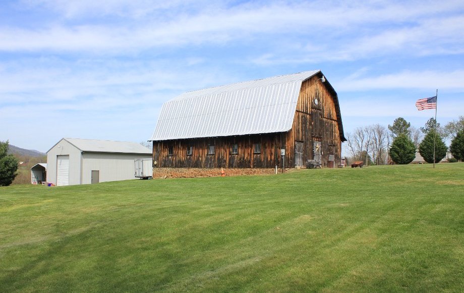 Image for ABSOLUTE: 4BR Home on 7 Scenic Acres