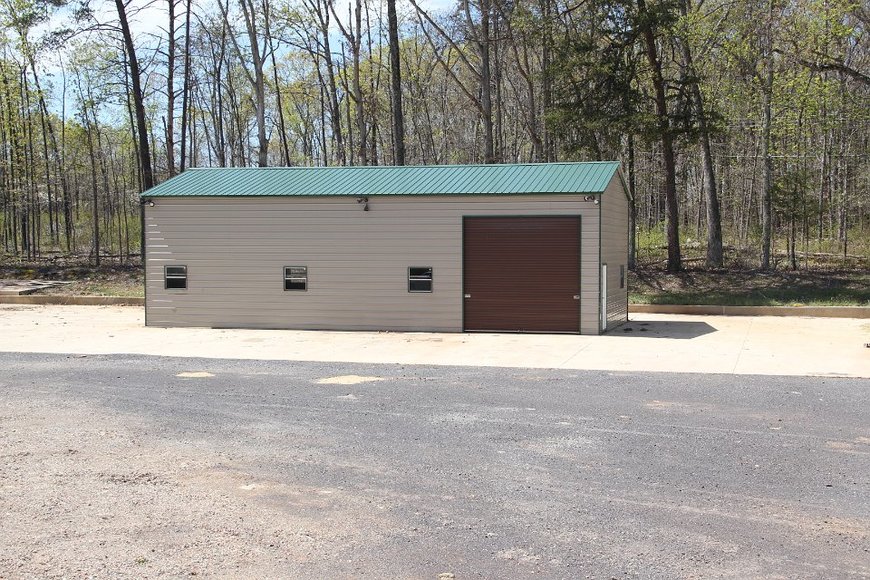 Image for Bankruptcy: Shop, Office, Equip Shed on 3 Acres