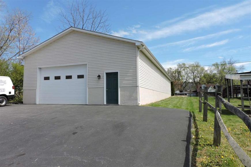 Image for 775 N Augusta Avenue