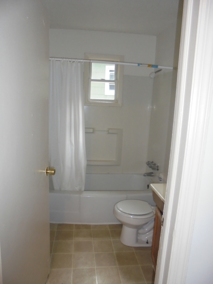 Image for 2-REAL ESTATE AUCTIONS