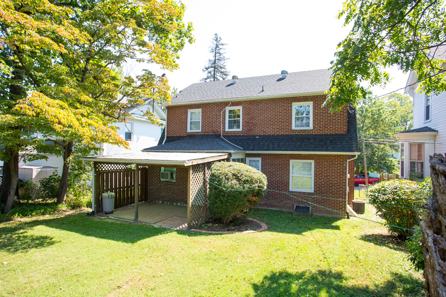 Image for 453 Pine Avenue