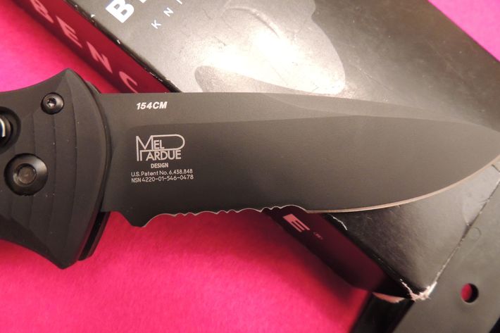 Image for Collector Knife Auction