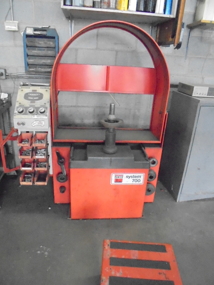 Image for AUTO MECHANIC SHOP AUCTION~