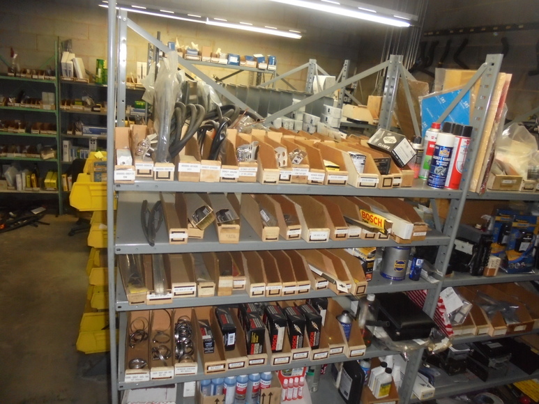 Image for AUTO MECHANIC SHOP AUCTION~