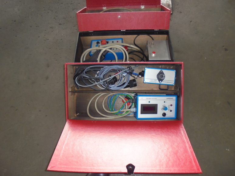 Image for AUTO MECHANIC SHOP AUCTION~