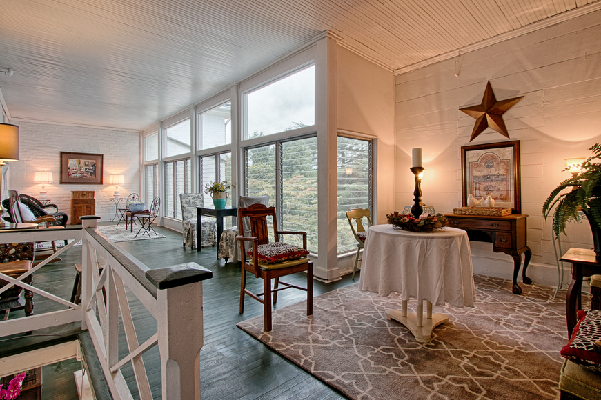 Image for Eagle House Mansion (click)