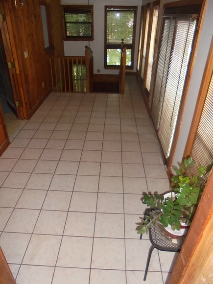 Image for ALL UNDER CONTRACT~REAL ESTATE AUCTIONS (HOUSE, COMMERCIAL BUILDING, 7-VACANT LOTS, SOME PERSONAL PROPERTY)