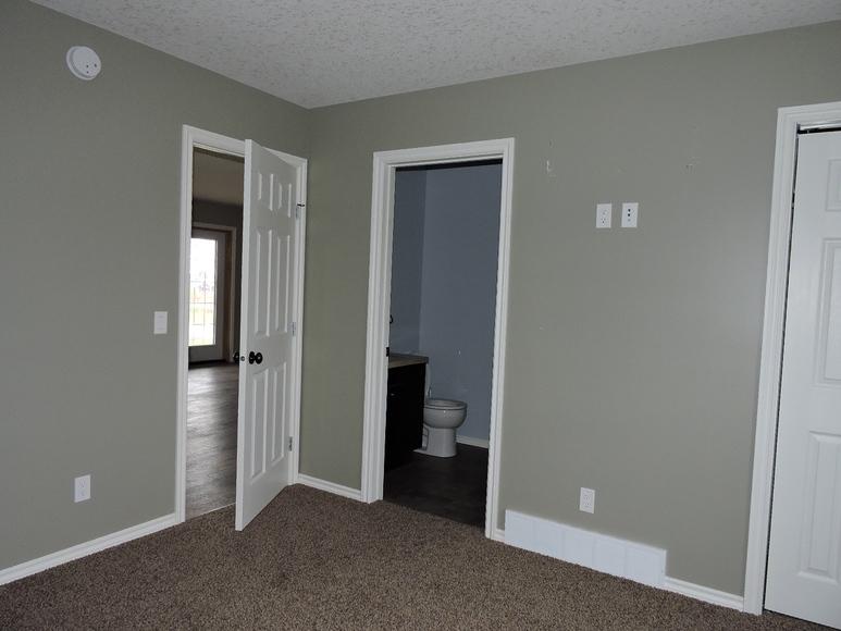 Image for REAL ESTATE AUCTION ELKHORN MANITOBA CANADA #21