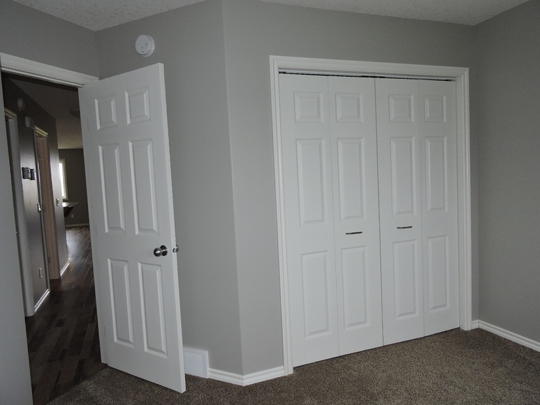 Image for REAL ESTATE AUCTION ELKHORN MANITOBA CANADA #18