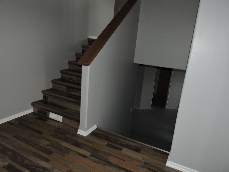 Image for REAL ESTATE AUCTION ELKHORN MANITOBA CANADA #18