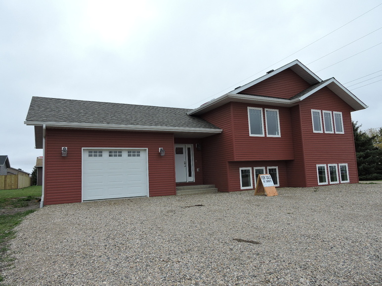 Image for REAL ESTATE AUCTION ELKHORN MANITOBA CANADA #18