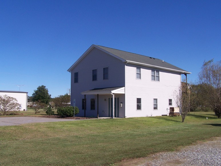 (Sale 3 of 3) 260 Enterprise Road, & 174 Bohannon Park, King & Queen