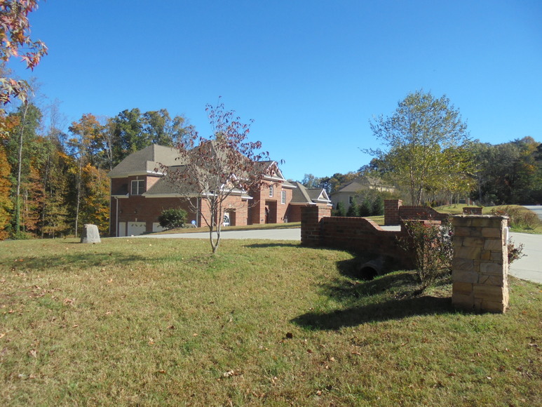 Image for CUSTOM BUILT HOME~REAL ESTATE AUCTION