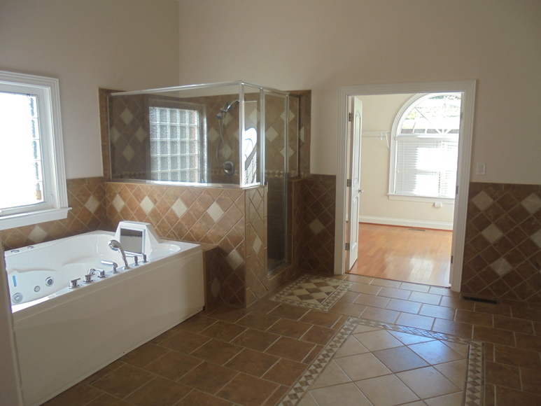 Image for CUSTOM BUILT HOME~REAL ESTATE AUCTION