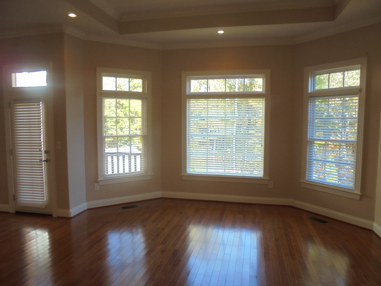 Image for CUSTOM BUILT HOME~REAL ESTATE AUCTION