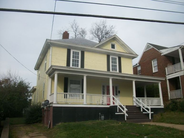 Image for ONLINE ONLY - Large 2 Story Home in Martinsville, VA