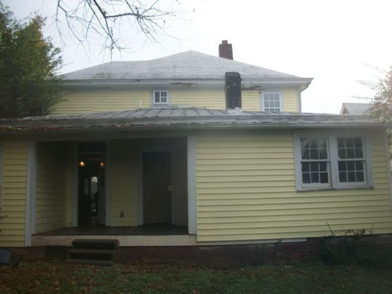 Image for ONLINE ONLY - Large 2 Story Home in Martinsville, VA