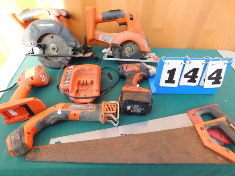 Construction Equipment & Trucks MOUNT AIRY, NC