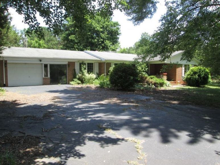 S. Main Street Dobson, NC Auction