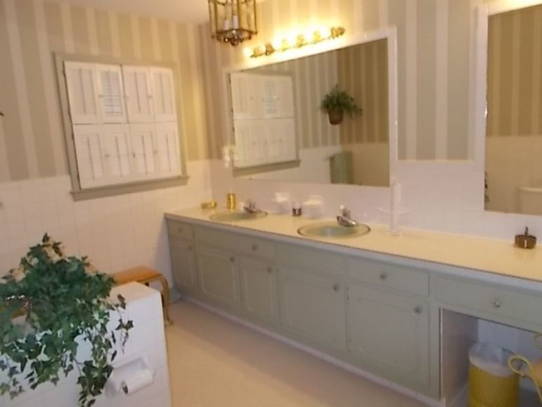 Image for Ava Hutchens Estate Auction--Mount Airy, NC