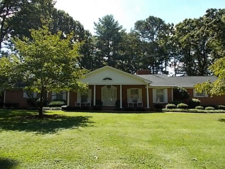 Image for Ava Hutchens Estate Auction--Mount Airy, NC