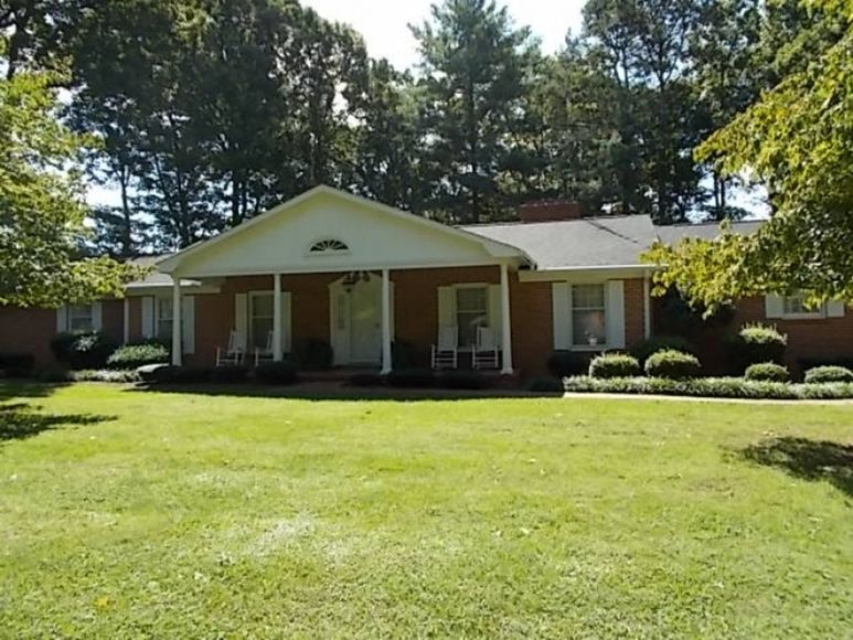 Image for Ava Hutchens Estate Auction--Mount Airy, NC