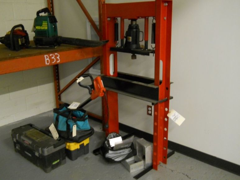 Image for POLICE UNCLAIMED PROPERTY AUCTION - City of Char/ Mecklenburg Co.