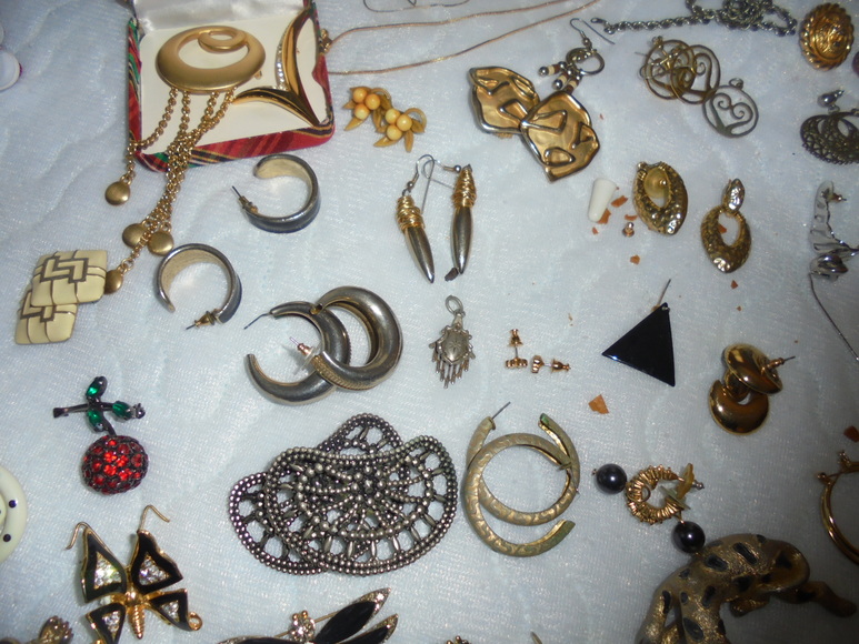 Image for PUBLIC ESTATE AUCTION (Deceased Estate)