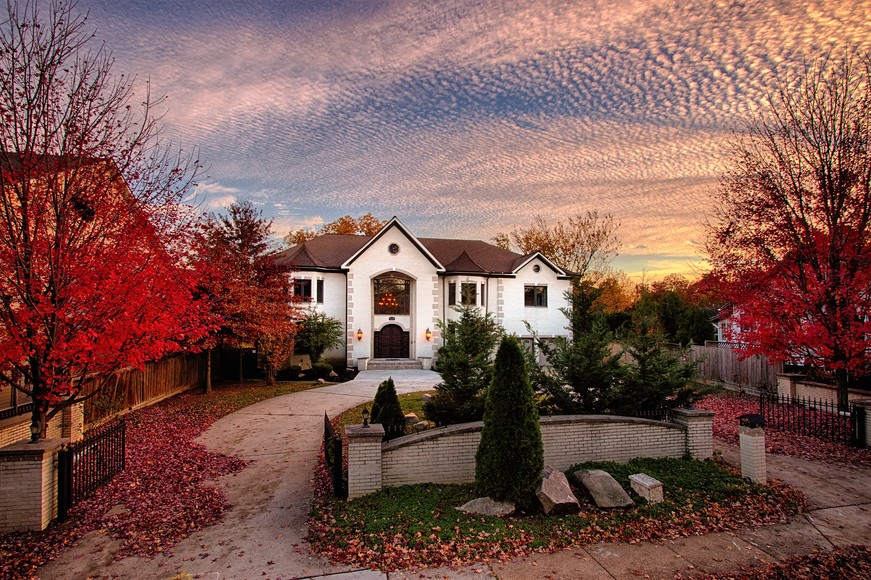 Image for Online Pershing Manor, Arlington VA (click)