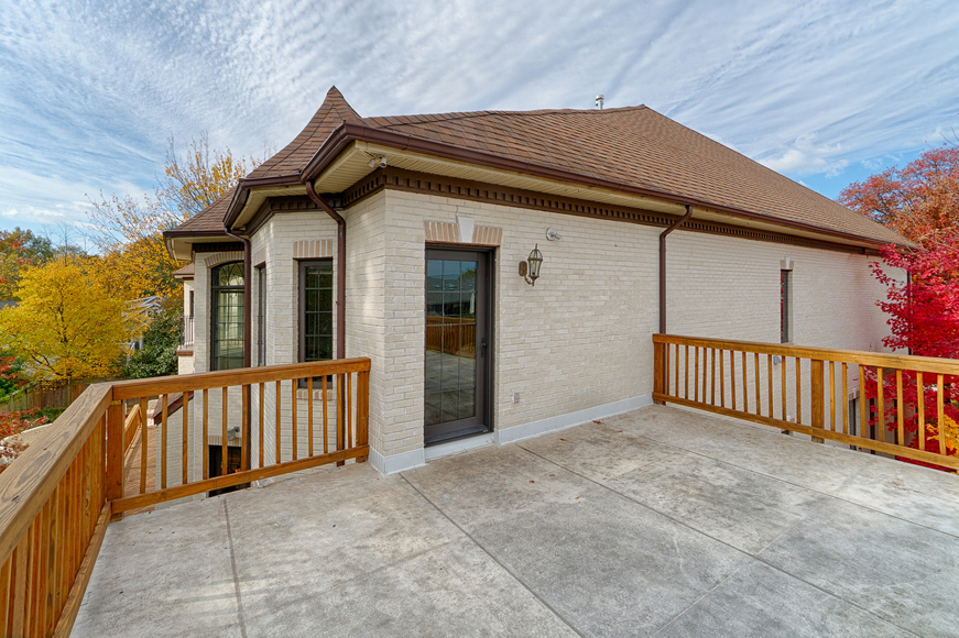 Image for Online Pershing Manor, Arlington VA (click)