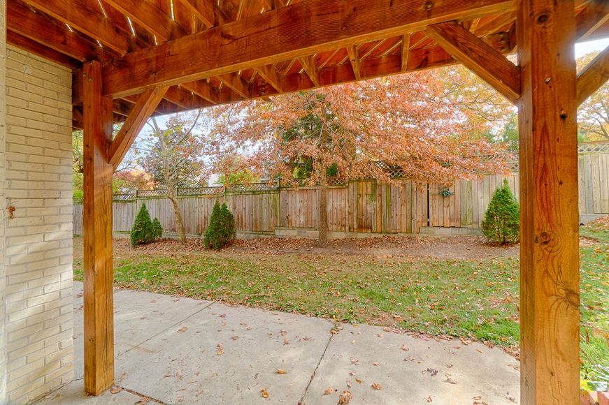 Image for Online Pershing Manor, Arlington VA (click)