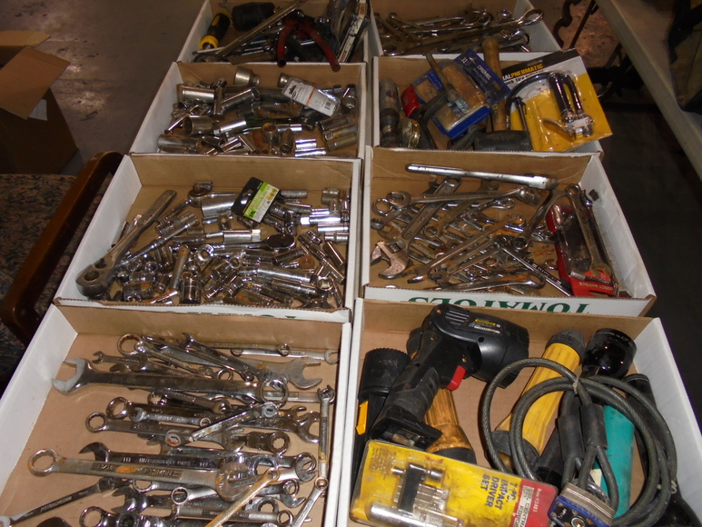 Image for MOBILE ON THE SPOT STORAGE AUCTION