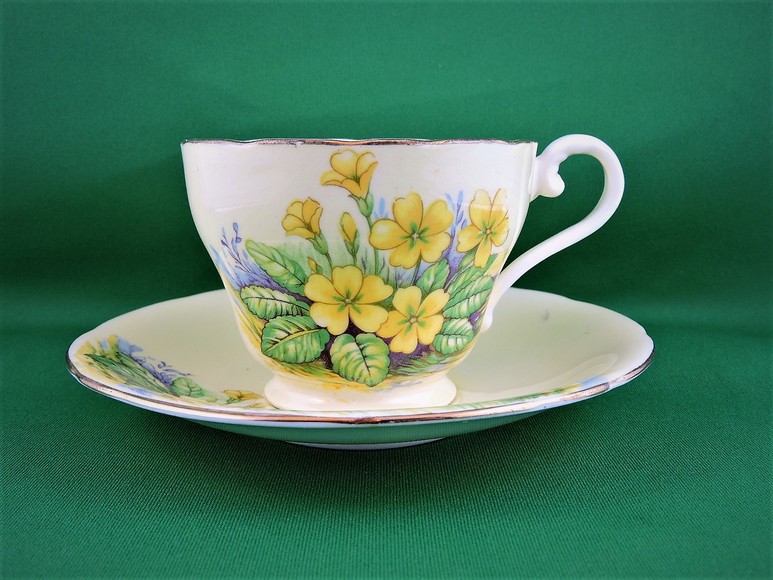 Image for TEA TIME DELICATE CHINA CUPS AND SAUCERS BRITISH JAPAN CHINA EUROPE
