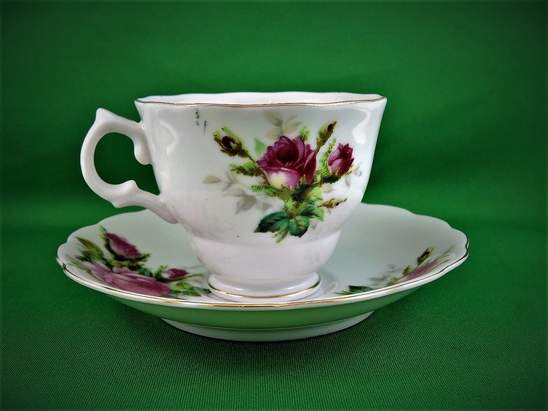 Image for TEA TIME DELICATE CHINA CUPS AND SAUCERS BRITISH JAPAN CHINA EUROPE