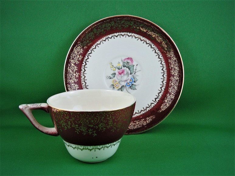 Image for TEA TIME DELICATE CHINA CUPS AND SAUCERS BRITISH JAPAN CHINA EUROPE