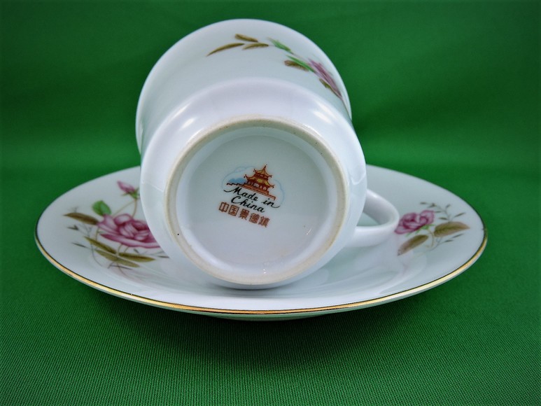 Image for TEA TIME DELICATE CHINA CUPS AND SAUCERS BRITISH JAPAN CHINA EUROPE