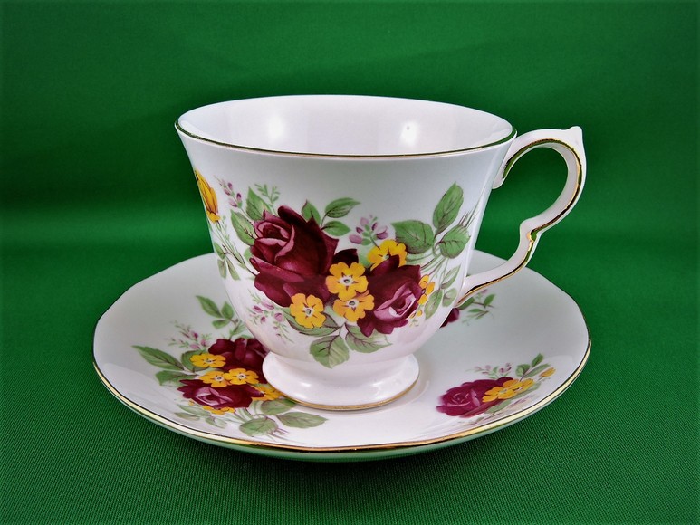 Image for TEA TIME DELICATE CHINA CUPS AND SAUCERS BRITISH JAPAN CHINA EUROPE
