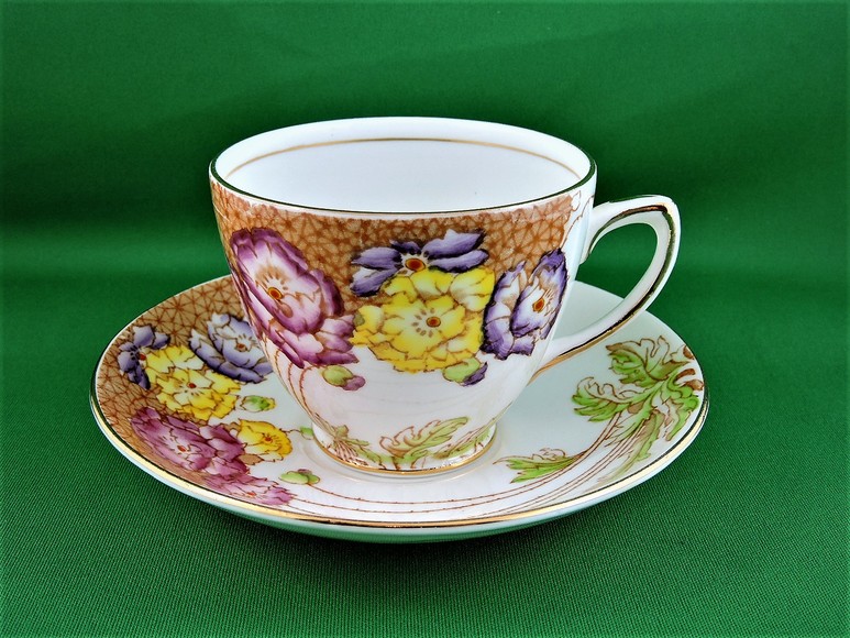 Image for TEA TIME DELICATE CHINA CUPS AND SAUCERS BRITISH JAPAN CHINA EUROPE